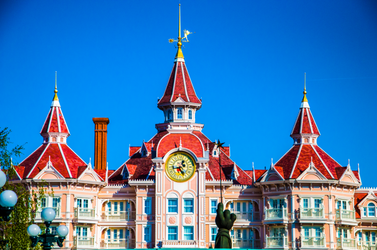 ¿Cómo ir desde el aeropuerto de Orly a Disneyland Paris?