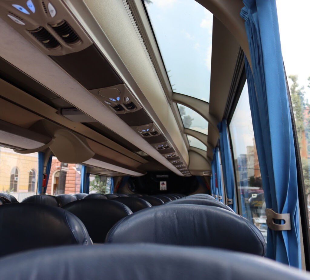 Bus Kreta Heraklion Flughafen – Kreta <font size="2">zentrum (Tür zu Tür)</font>