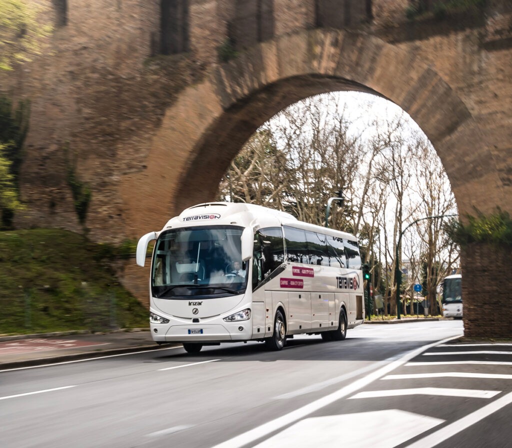 Bus Fiumicino Airport – Rome <font size="2">(Termini, Vatican)</font>