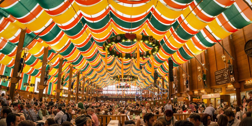 How to go from Munich airport to Oktoberfest in 2026 ?