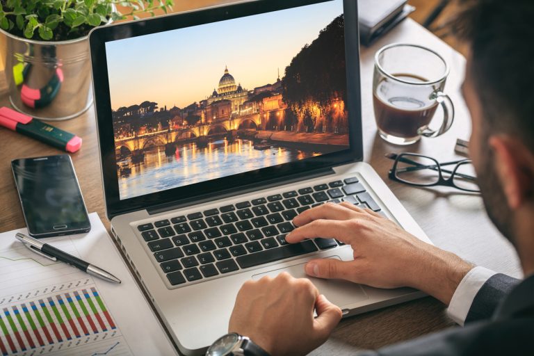Business travel to Rome: how to arrive ready, not exhausted